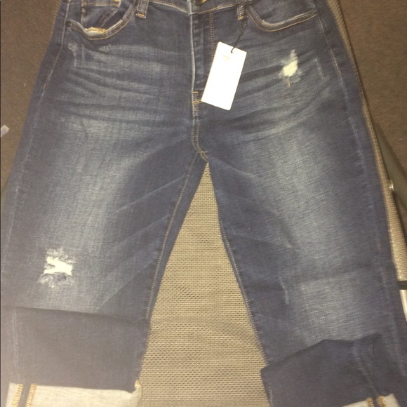 Dark torn Judy Blue jeans. NWT - Picture 2 of 4